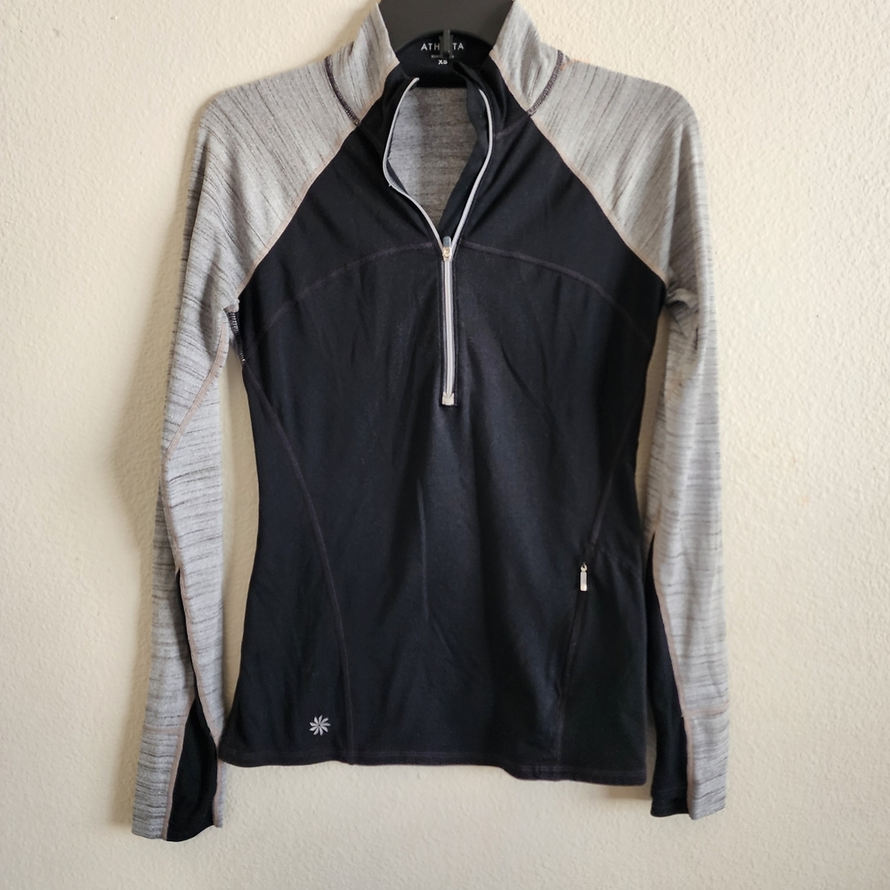 Athleta Women's Black and Gray Zip-Up Sweatshirt